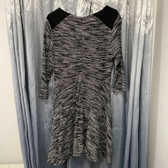 OLD NAVY Grey Knit Flare Dress Size L - Picture 5 of 5